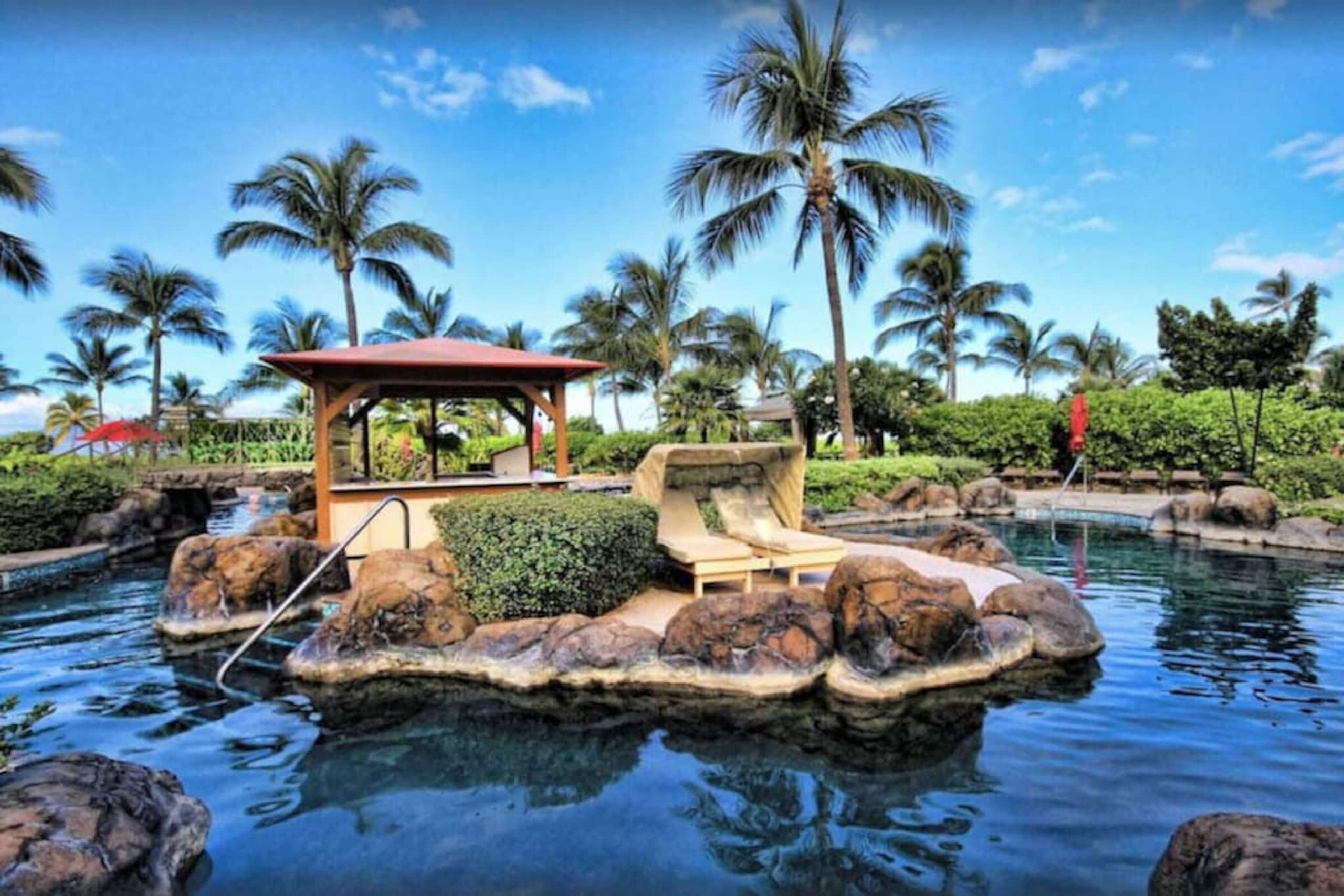 Condo in Lahaina · ★4.94 · 2 bedrooms · 1 bed · 1 bath - Image 20