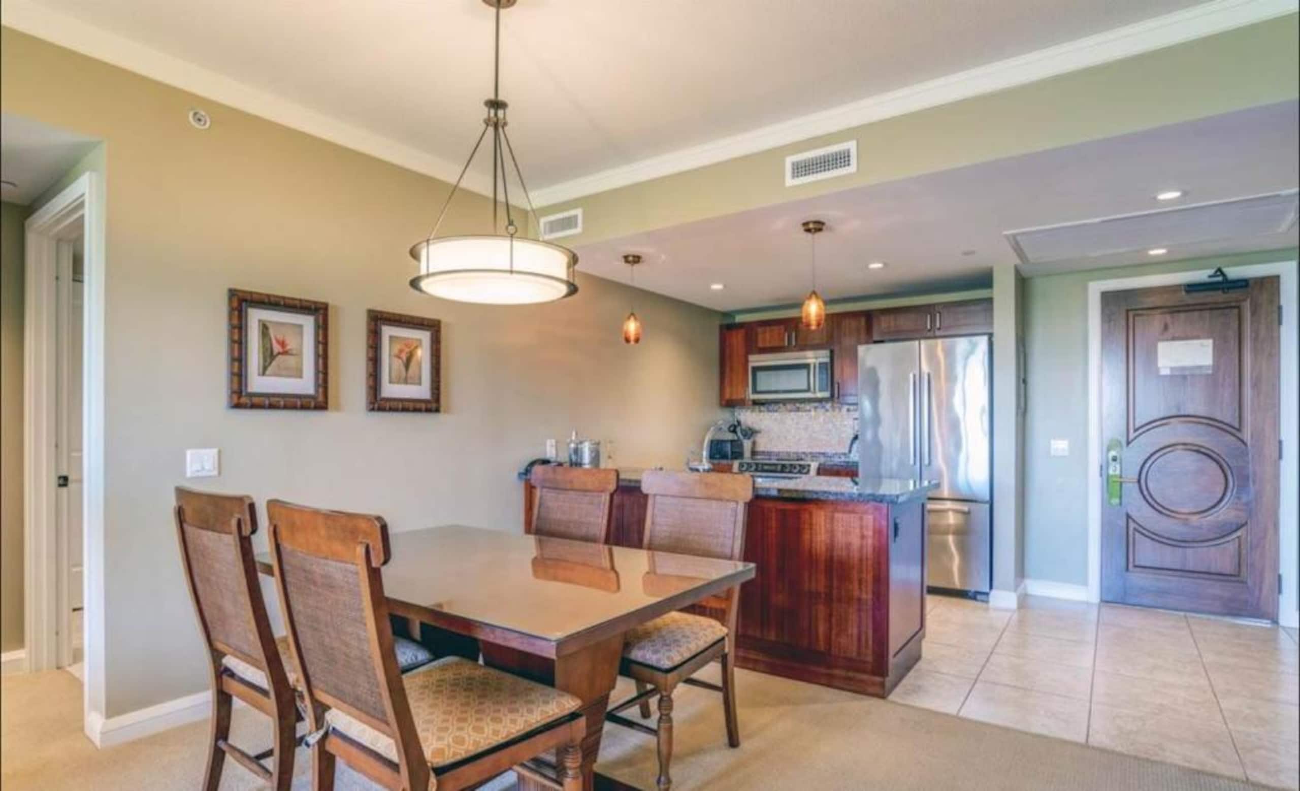Condo in Lahaina · ★4.94 · 2 bedrooms · 1 bed · 1 bath - Image 8