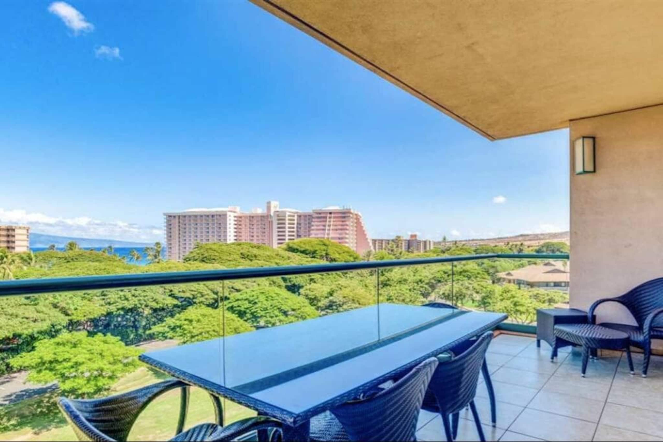 Condo in Lahaina · ★4.94 · 2 bedrooms · 1 bed · 1 bath - Image 16