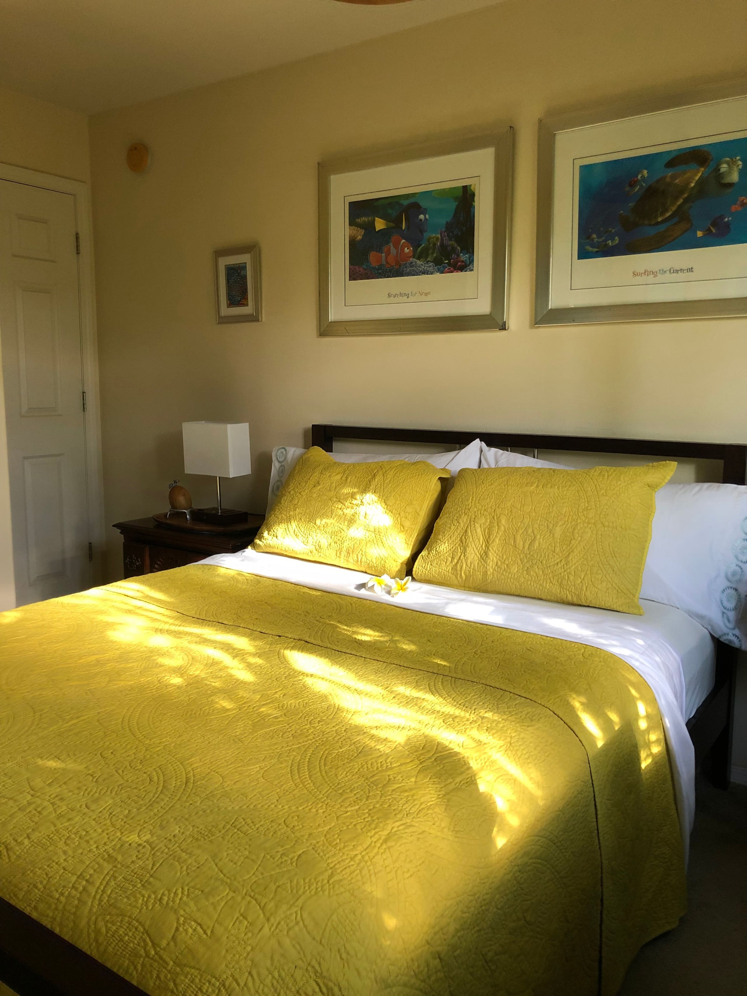 Sunflower Suite - Your Secret Garden - Image 11