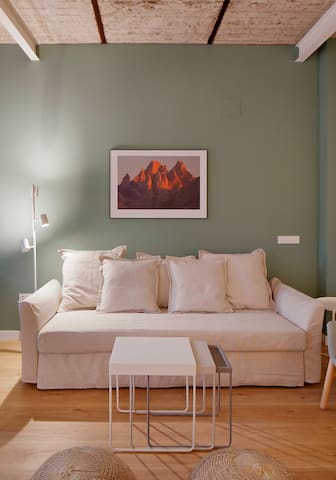 Alquileres Vacacionales Gijón managed Airbnb listing 3