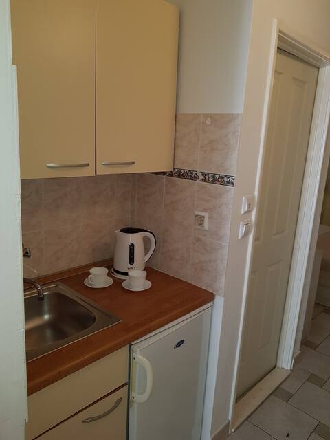 Successful Airbnb property: Sea view apartment in Milna