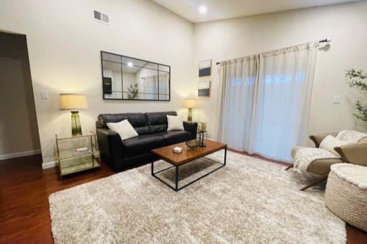 Remodeled 3bed 2 Bath, Home Away From Home! - Hayward, CA