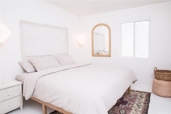 Additional Bedroom, Main House