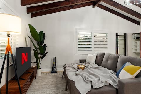 Top performing Airbnb: Lux Mid-Century Modern Studio Near Disney & DTLA in Downey
