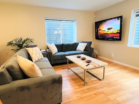 Top Airbnb: Private Cozy Basement with 2 King & 2 Queen Beds in Draper