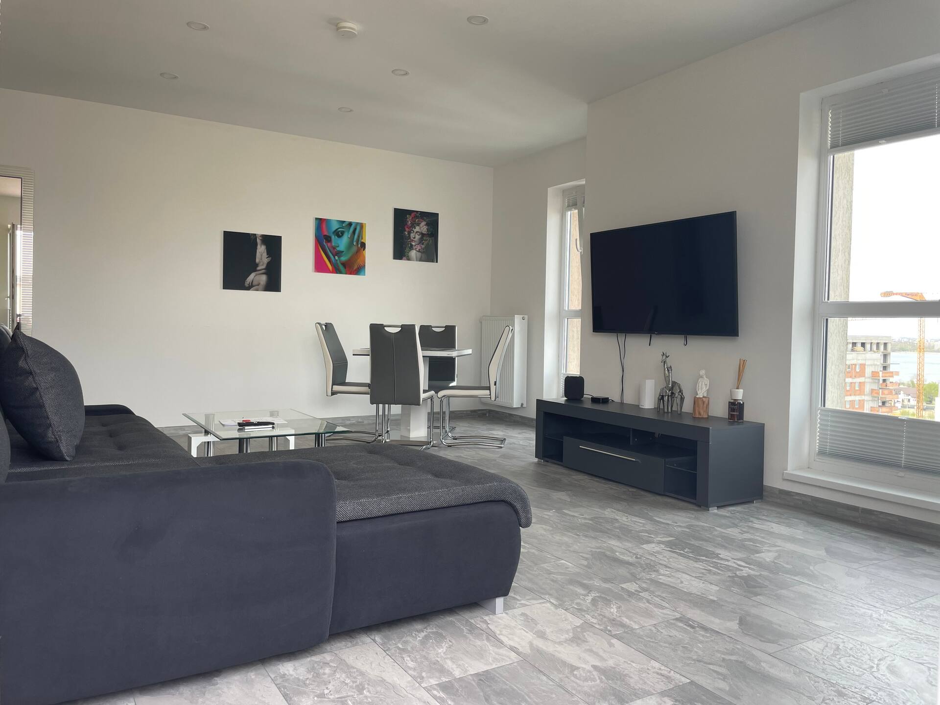 Lakeview 2 Room Penthouse Rooftop Terrace W15 — photo 4