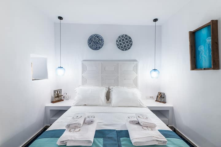 Спалня в <Старият съд II >>