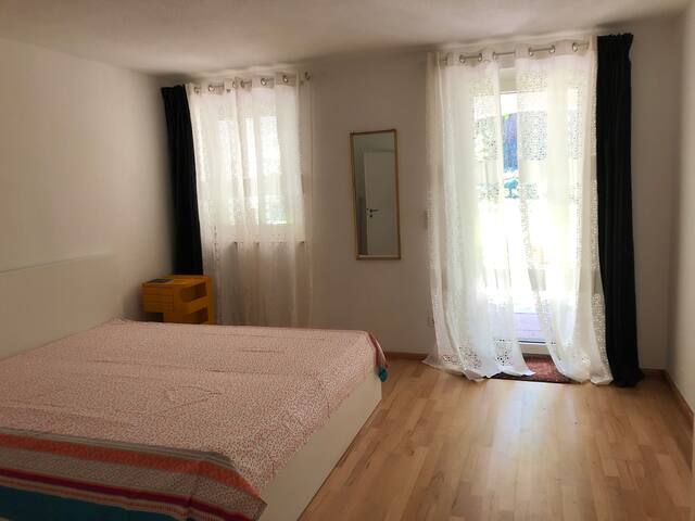 listing_image