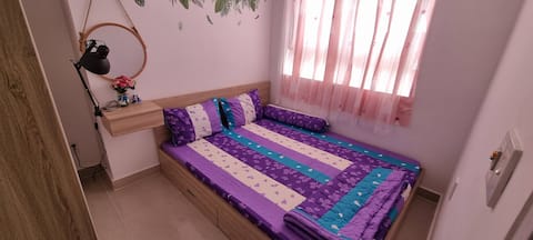Q9 high-tech 2 bedrooms furnishings