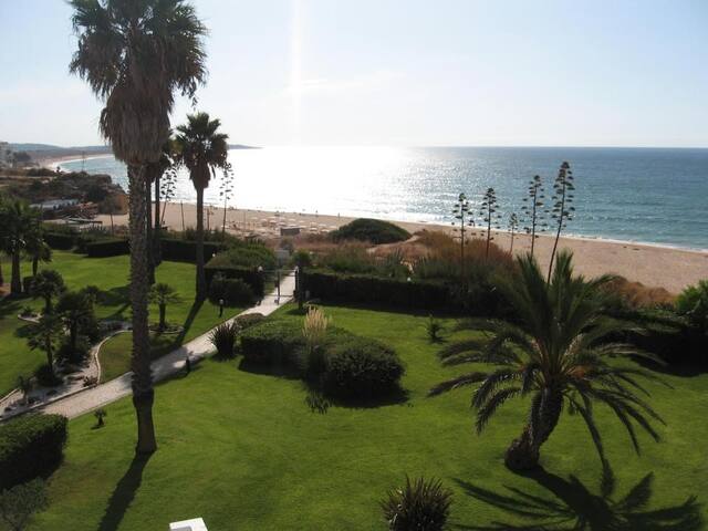 Listing in Armação De Pêra