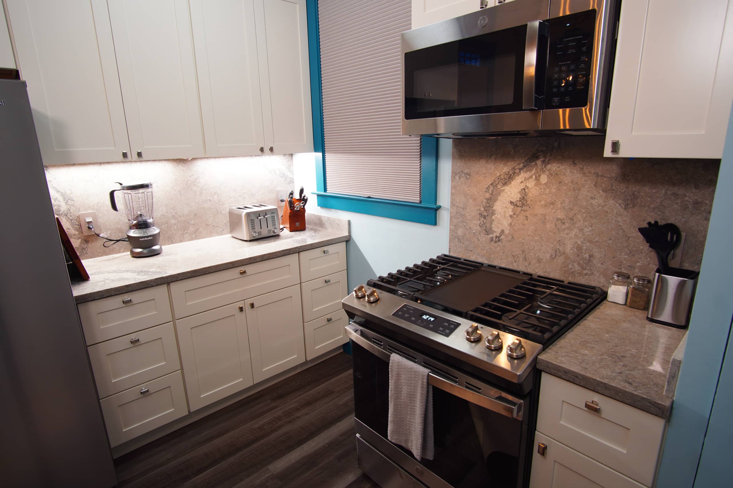 Home in San Francisco · ★4.96 · 3 bedrooms · 3 beds · 1 bath - Image 3
