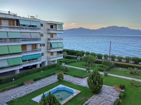 Apartment by the sea, Markopoulou beach