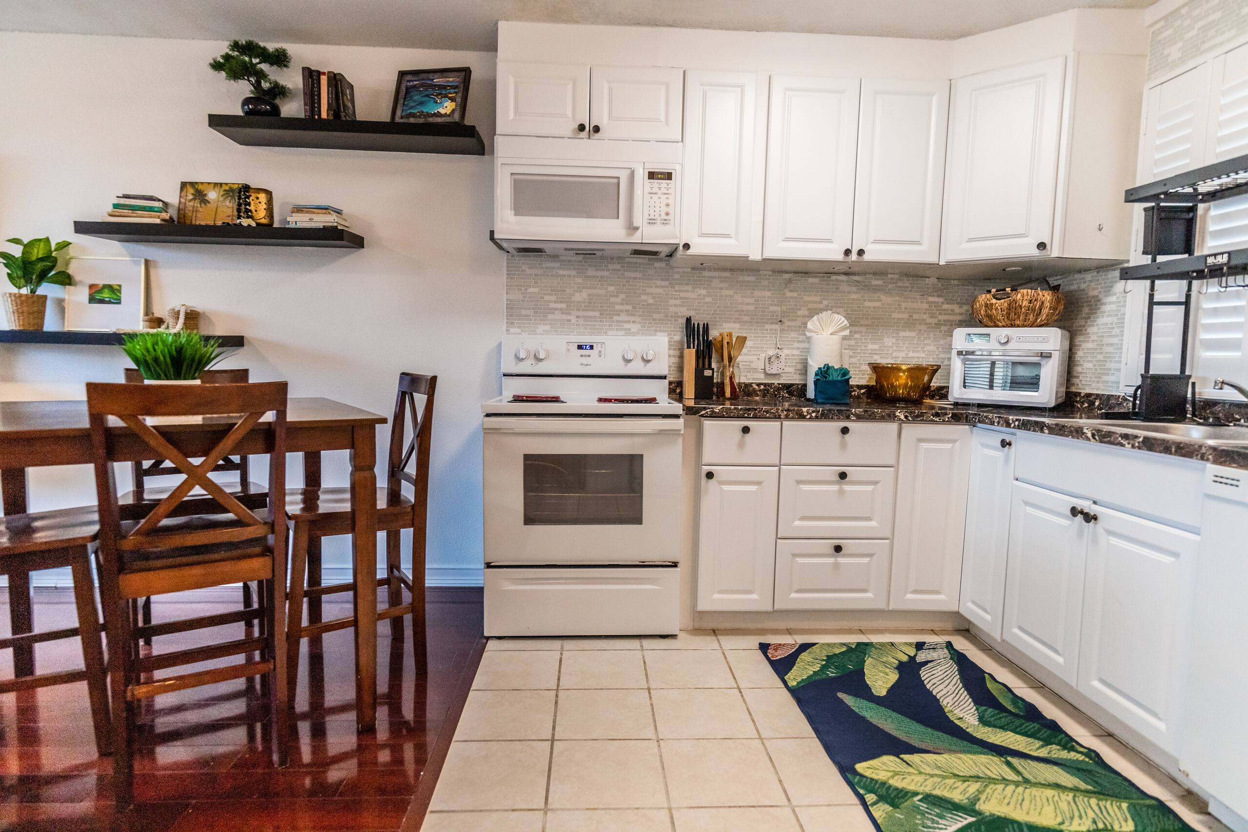 Condo in Kailua-Kona · ★4.45 · 1 bedroom · 1 bed · 1 bath - Image 8