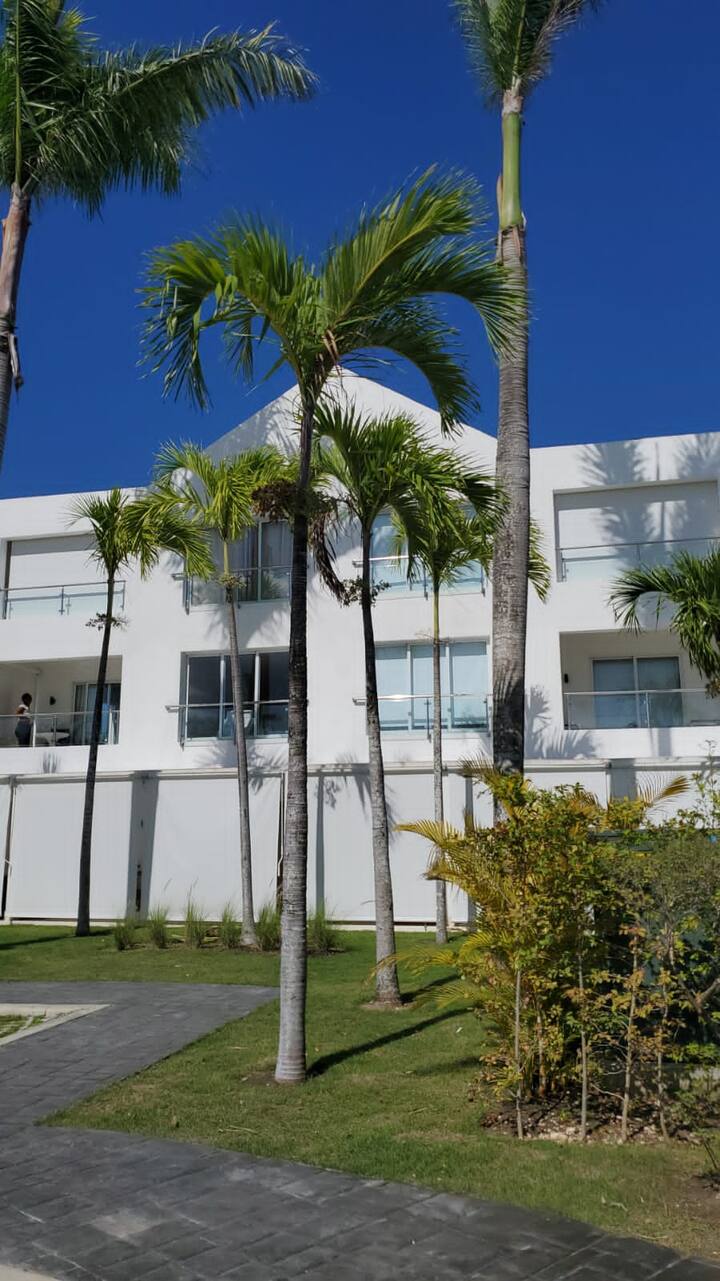 Apt steps from the beach with views of the golf course Apartments for Rent in Puerto Plata