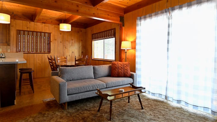 Vintage Cabin In Pinecrest, 5 Minutes To Lake - Strawberry, CA