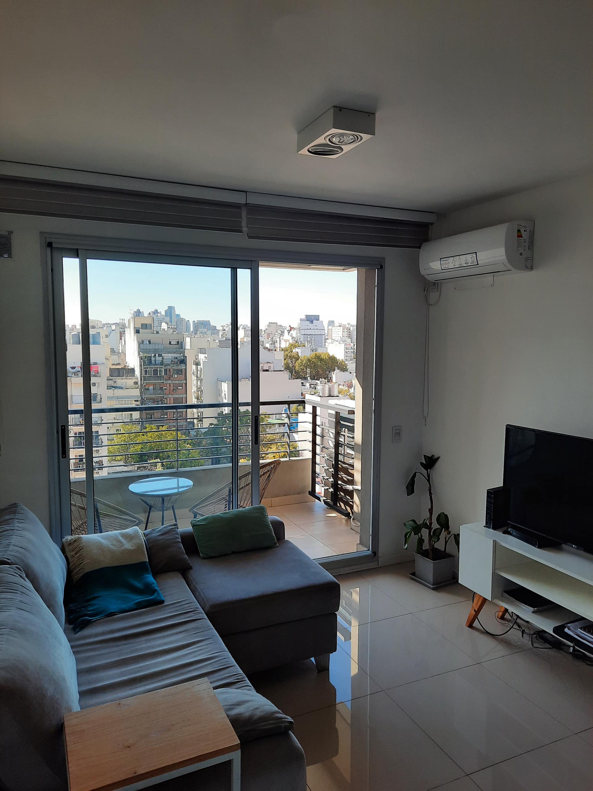 Apartamento de 2 ambientes com 1 dormitório em Almagro
