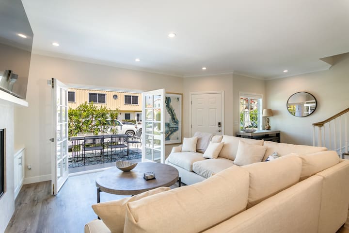 Family Beach House | 400ft to Beach, Parking, BBQ