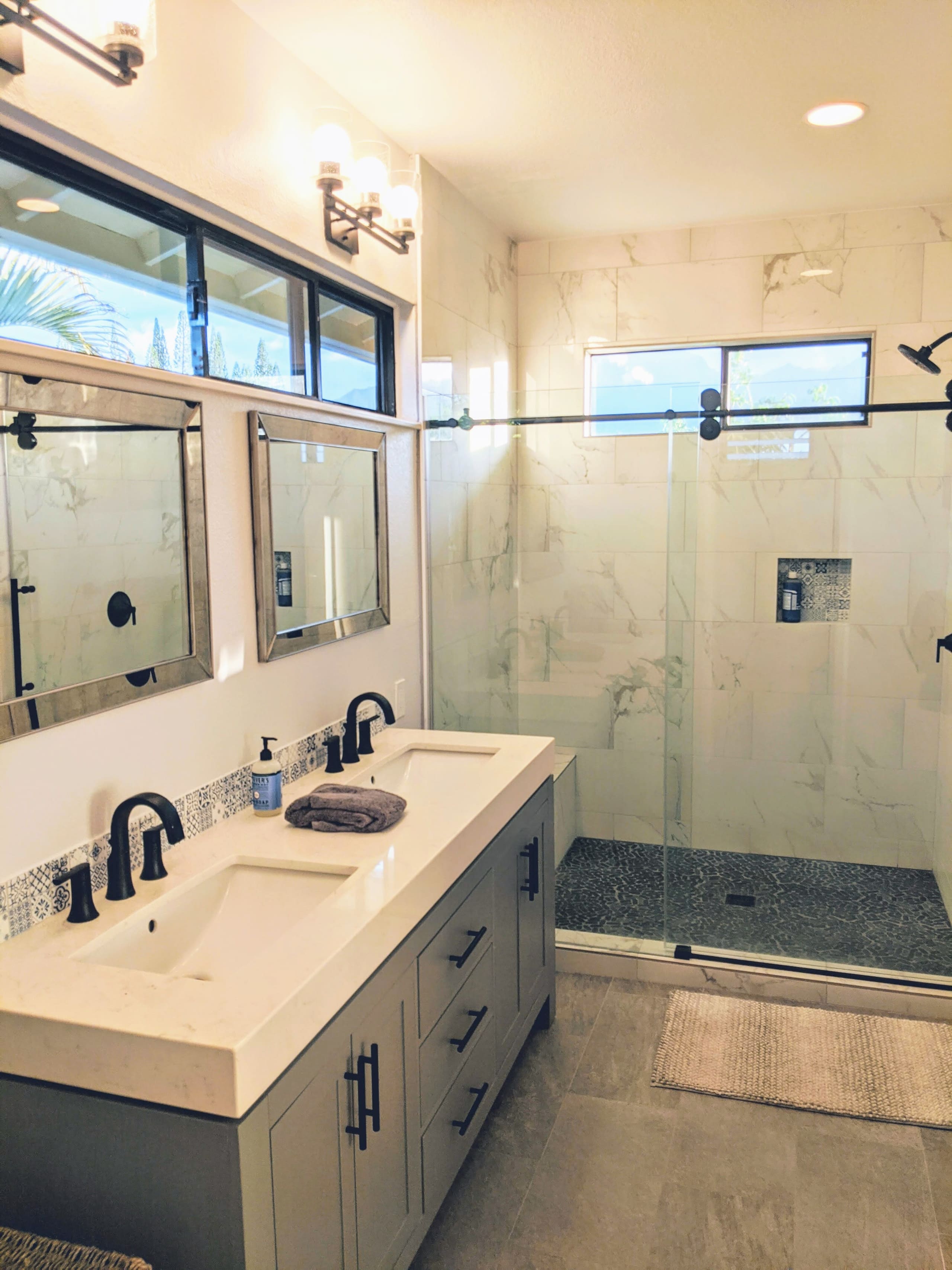 Home in Princeville · ★4.97 · 3 bedrooms · 6 beds · 2 private baths - Image 10