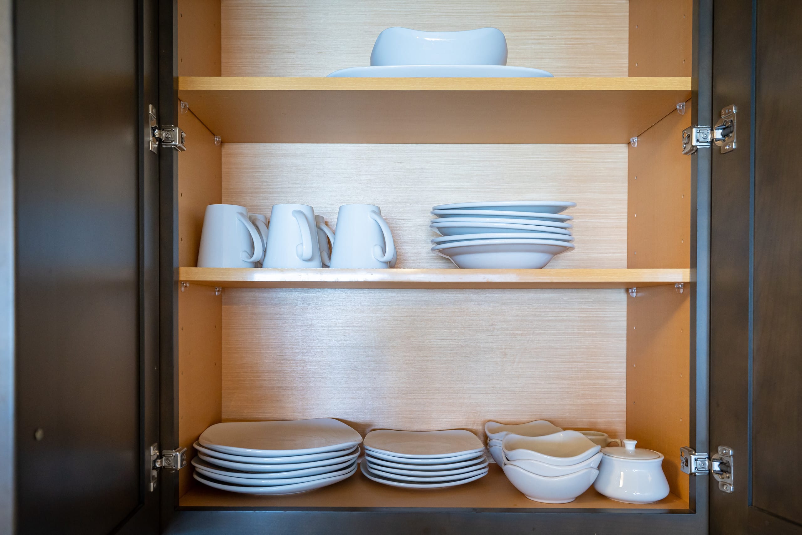 Condo in Honolulu · ★4.87 · 2 bedrooms · 3 beds · 2 private baths - Image 5