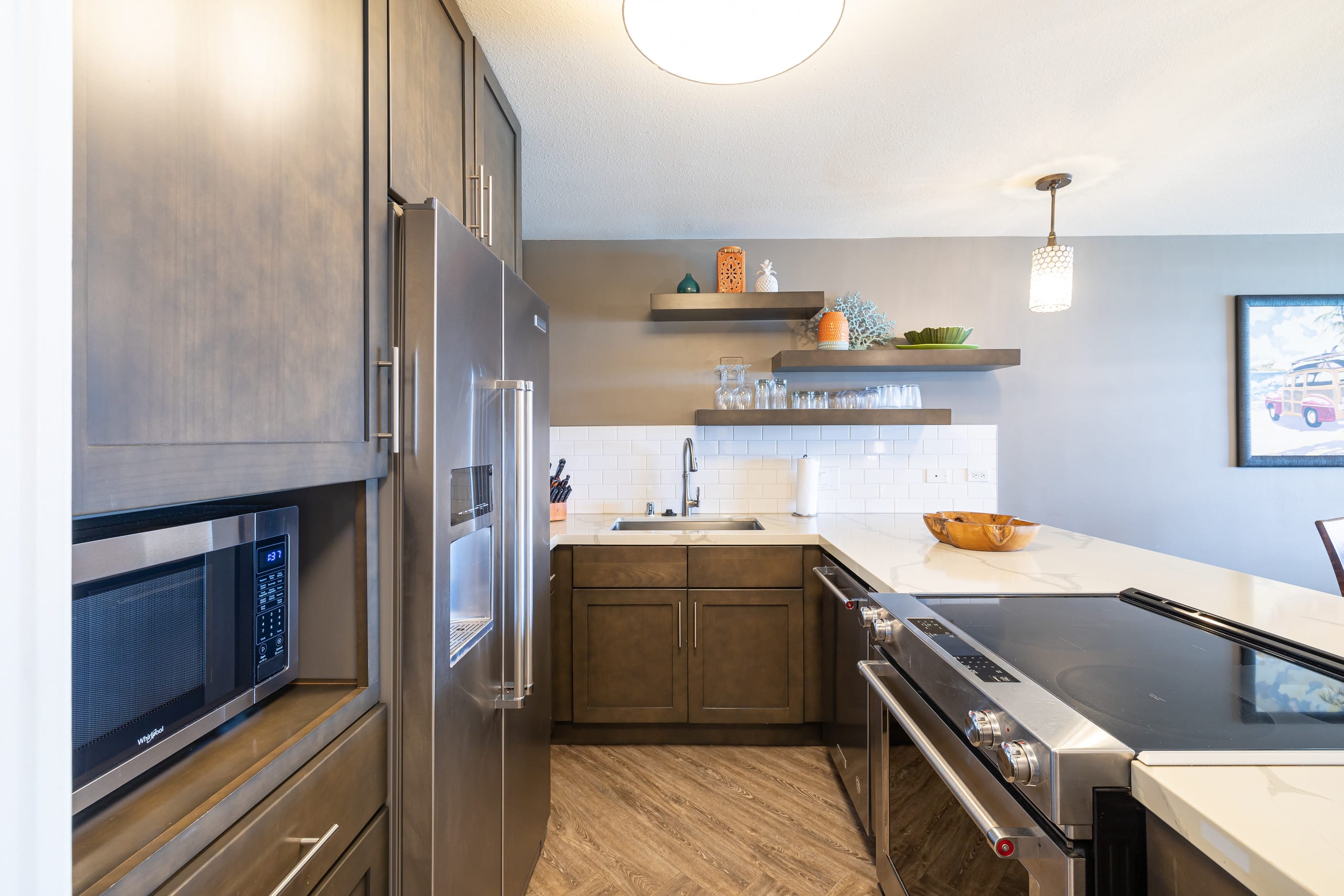 Condo in Honolulu · ★4.87 · 2 bedrooms · 3 beds · 2 private baths - Image 6