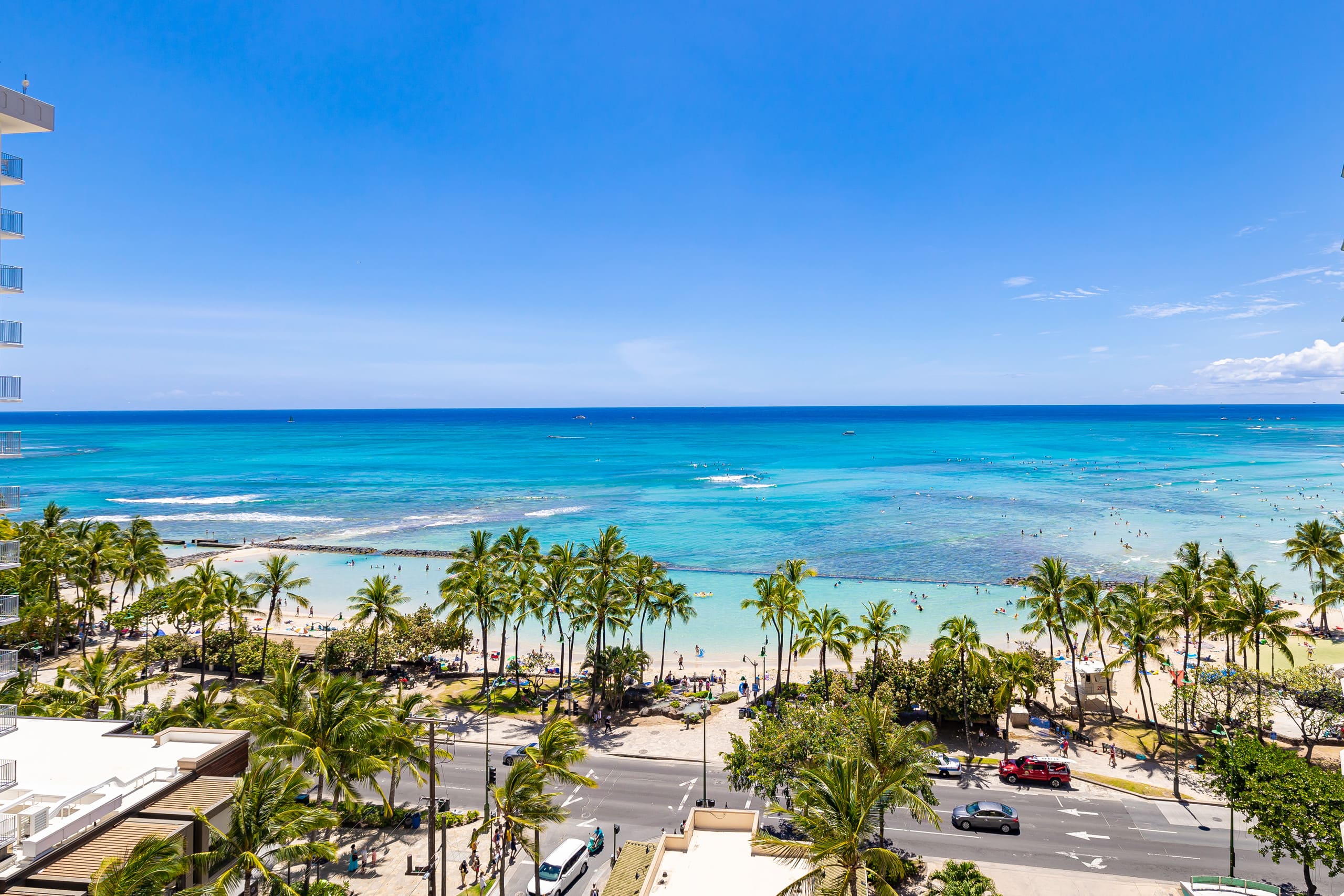 Condo in Honolulu · ★4.87 · 2 bedrooms · 3 beds · 2 private baths - Image 36