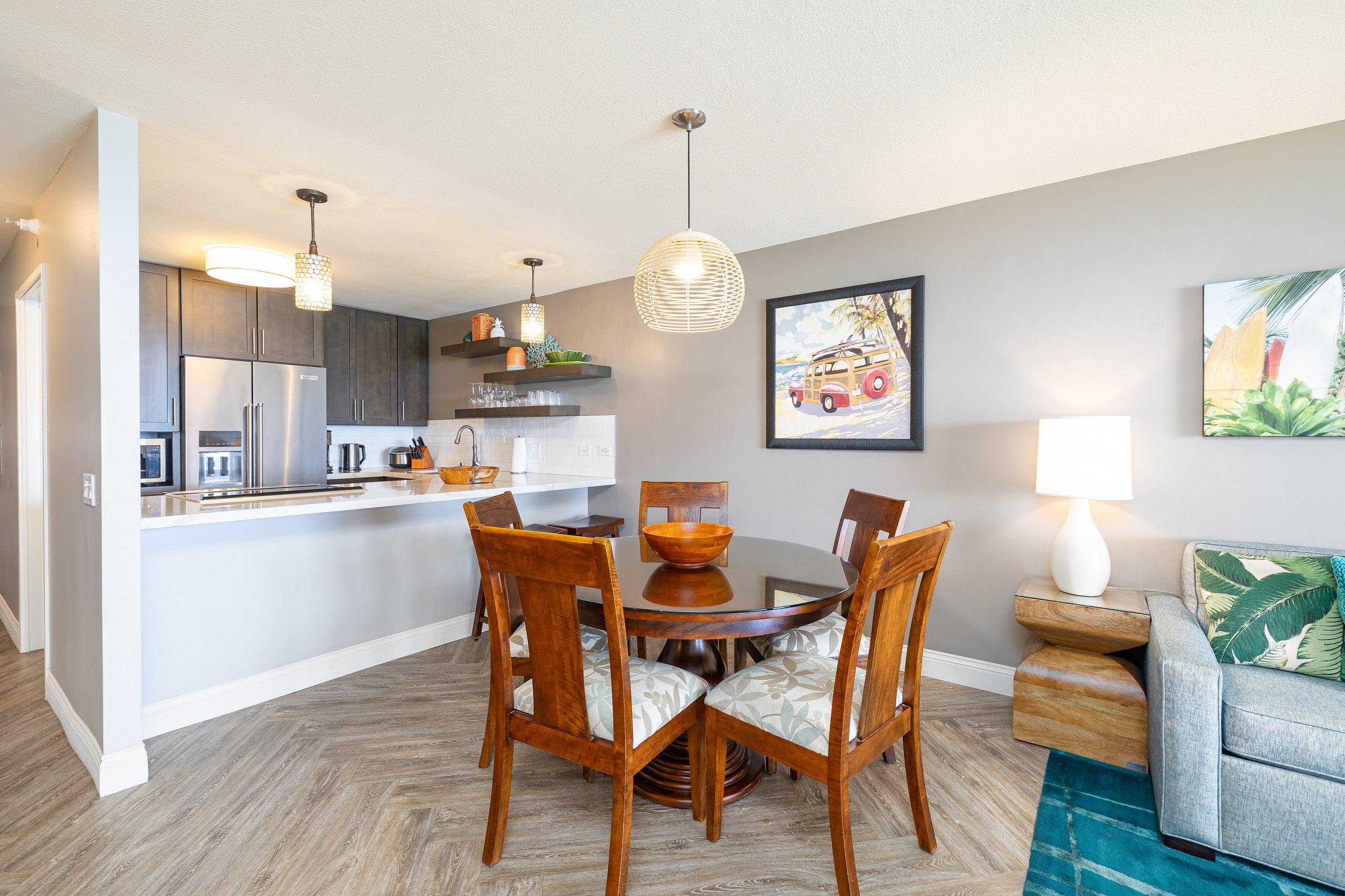 Condo in Honolulu · ★4.87 · 2 bedrooms · 3 beds · 2 private baths - Image 10