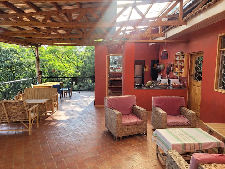 Pretty Room In Garden Hilltop Home - Kampala