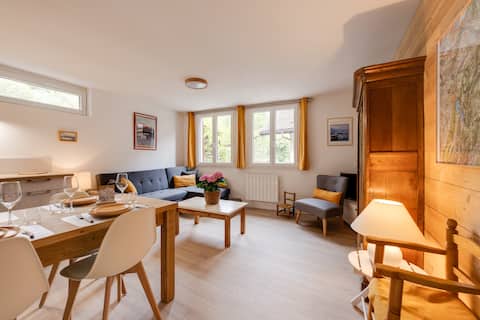 Successful Airbnb property: Pleasant 2-bedroom for 2 to 4 people in Menthon Saint Bernard