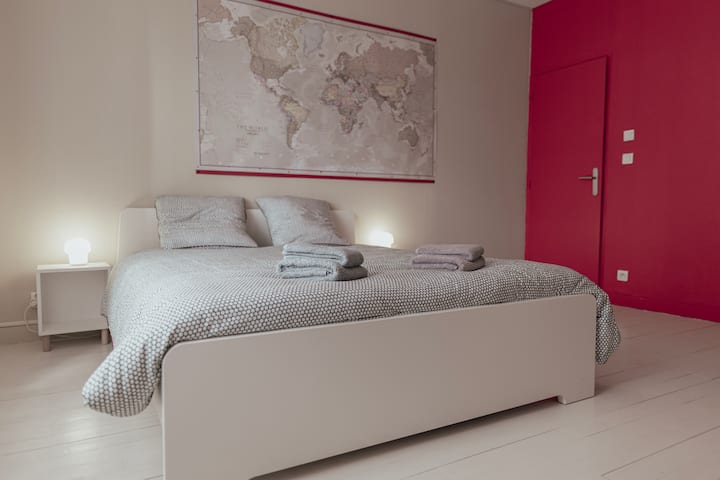 Chambre numéro 4 avec lit Queen Size (160x200)