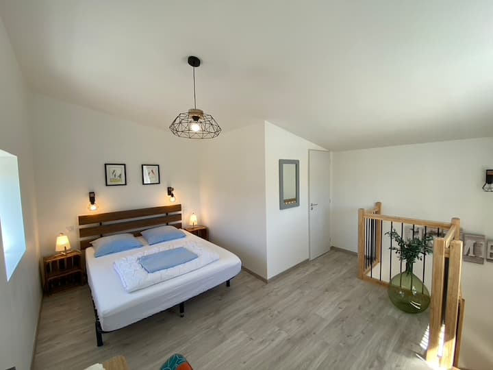 "Gite" part: Bedroom with bed 160x200