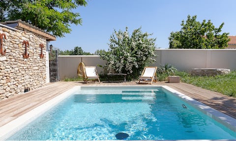 Loft Private Pool and Garden in the Marais