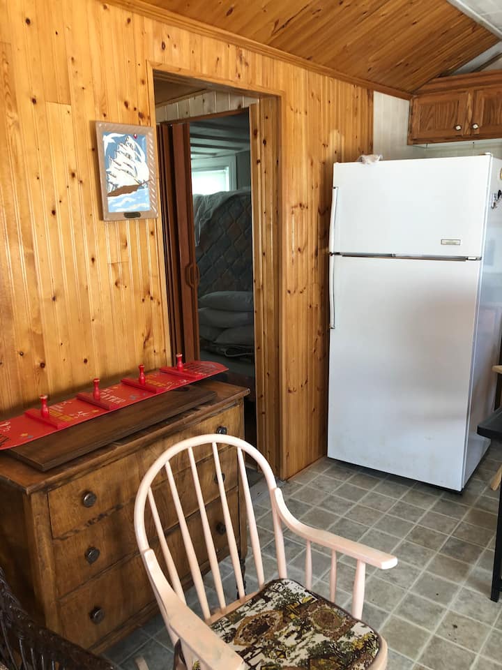Two Bedroom Cottage - Parlee Beach - Shediac Nb - Shediac