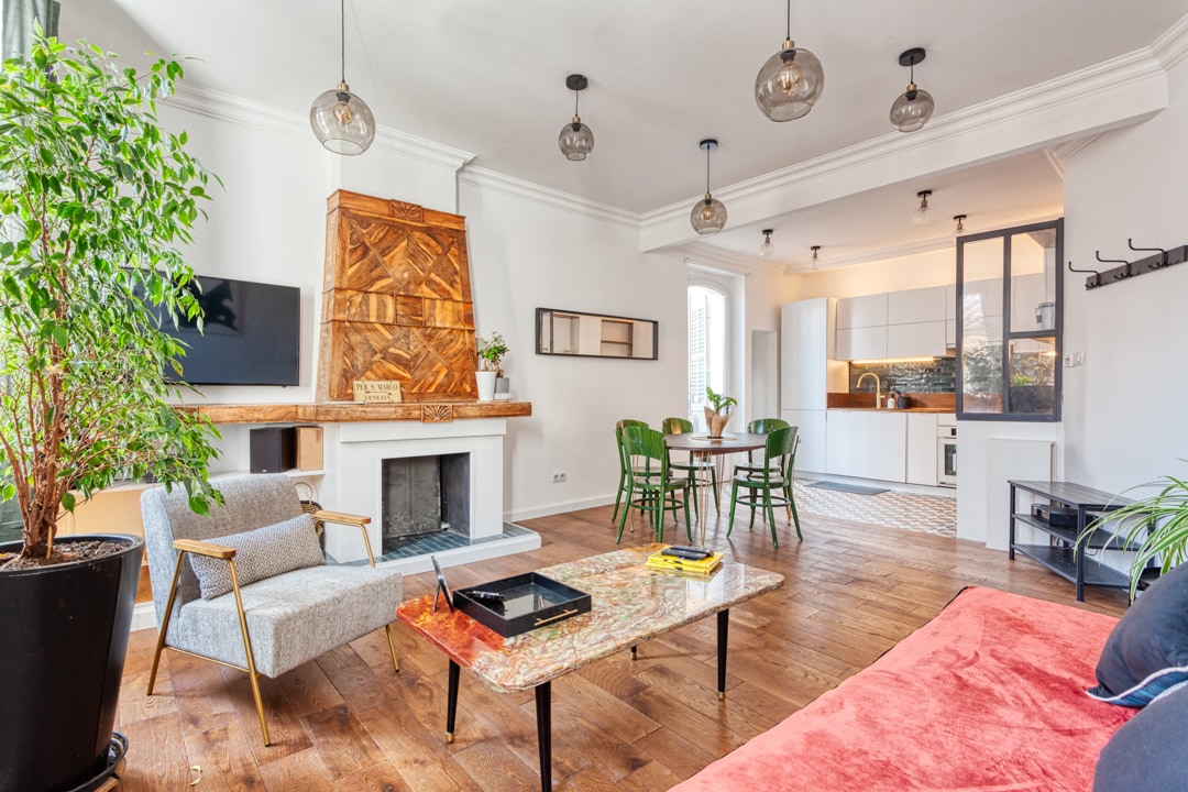 Erfolgreiche Airbnb-Immobilie: HEART OF MARSEILLE: SUBLIME APARTMENT in Marseille 6e Arrondissement