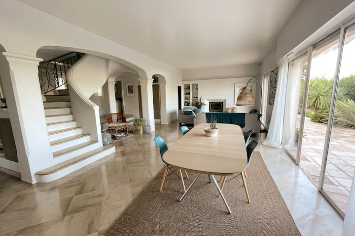 Villa Elégante Familiale• Piscine Jardin • 10 Pers - Cannes