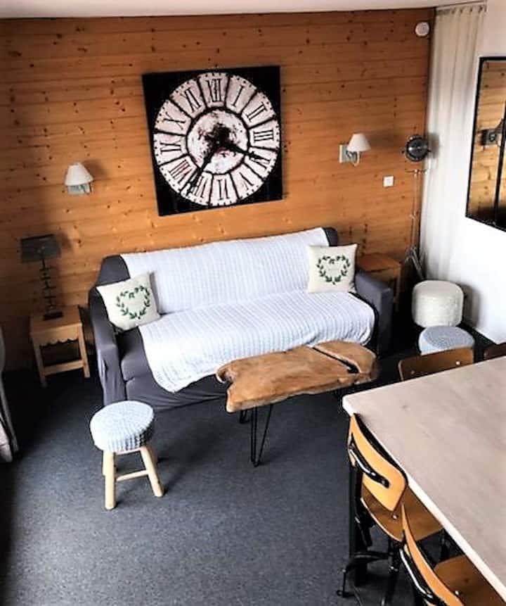 Duplex De Charme Pour 10 Avec Piscine Et Sauna - Risoul