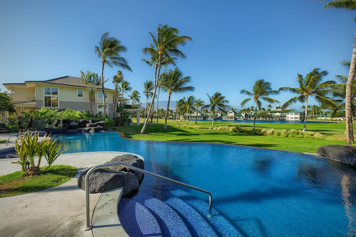 Beautiful 3 bedroom condo in the heart of Waikoloa
