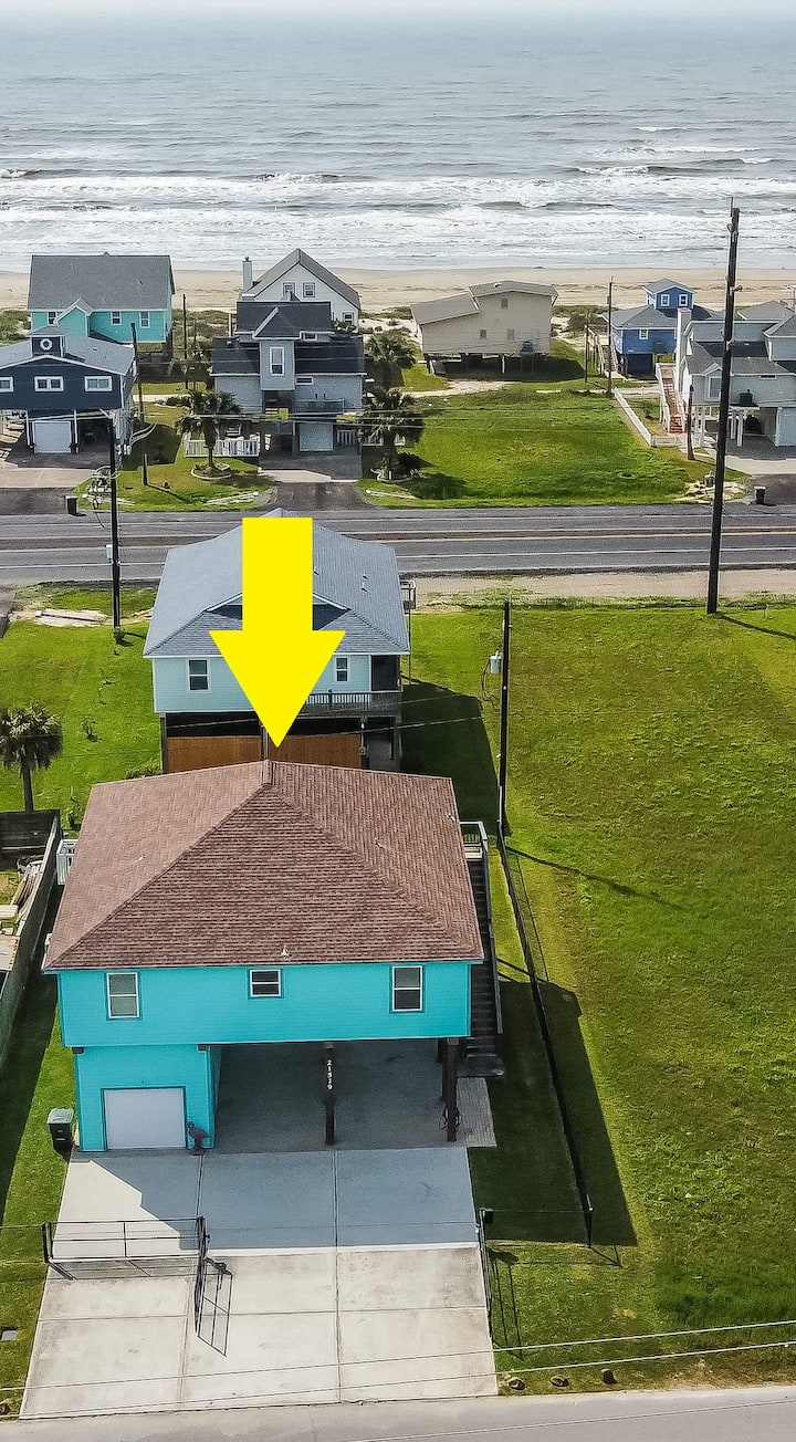 Steps To Beach  Deck  Dog Friendly  Golf Cart - Galveston, TX