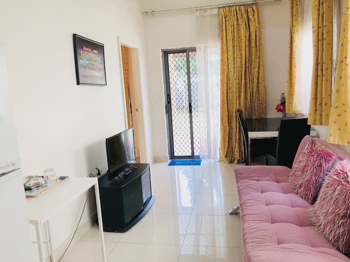 Two room garden suit near Sydney airport Houses for Rent in Mascot, New South Wales, Australia