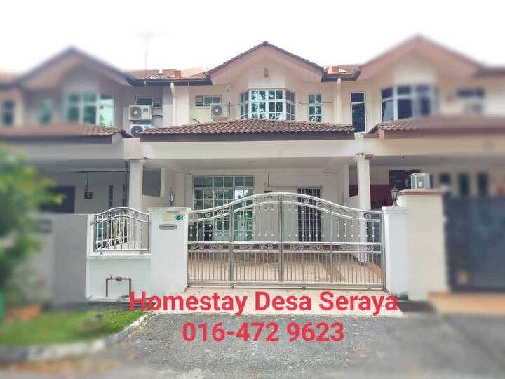 259 Doublestorey Terrace House With Free Wifi Houses for Rent in