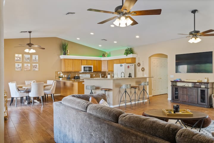 Casa Applewood 
4bdrm3bth Pool&casita - Lake Havasu City, AZ
