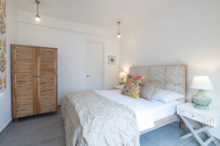 Bedroom 3 image 1