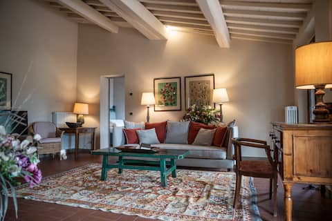 Top Airbnb: Villa with pool in Chianti Area in Poggibonsi