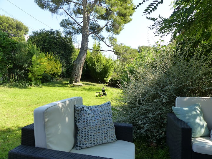 Entre Colline Et Marseille : Au Calme En Provence - Marseille