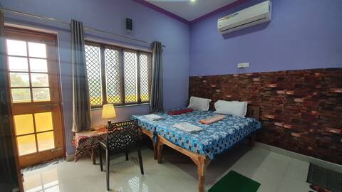 room with balcony near Taj@ Anukampa guest house