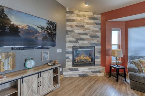 Top performing Airbnb: Large Hot-Tub | Close 2 DT | Wolf Creek Mountain in Pagosa Springs