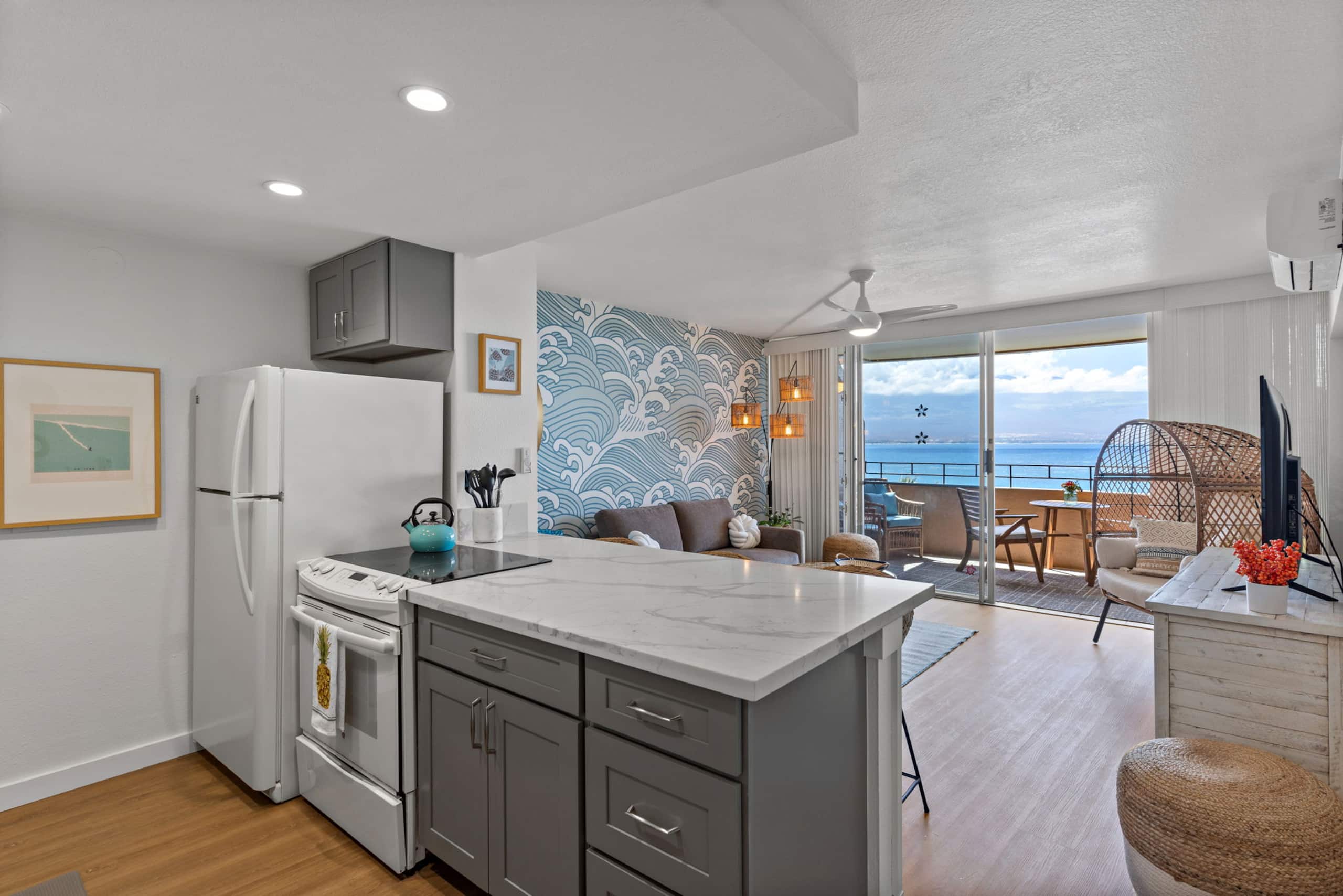Condo in Wailuku · ★4.95 · 1 bedroom · 2 beds · 1 bath - Image 18
