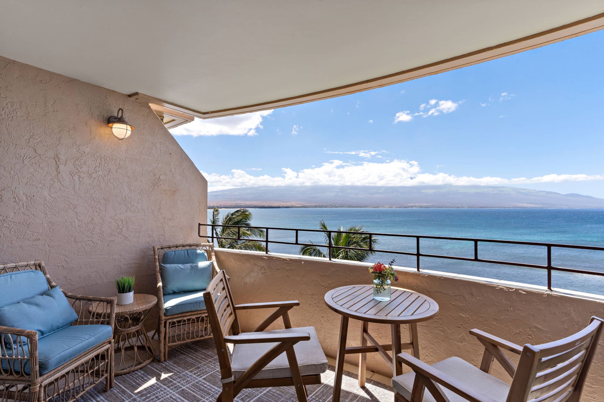 Condo in Wailuku · ★4.95 · 1 bedroom · 2 beds · 1 bath - Image 25