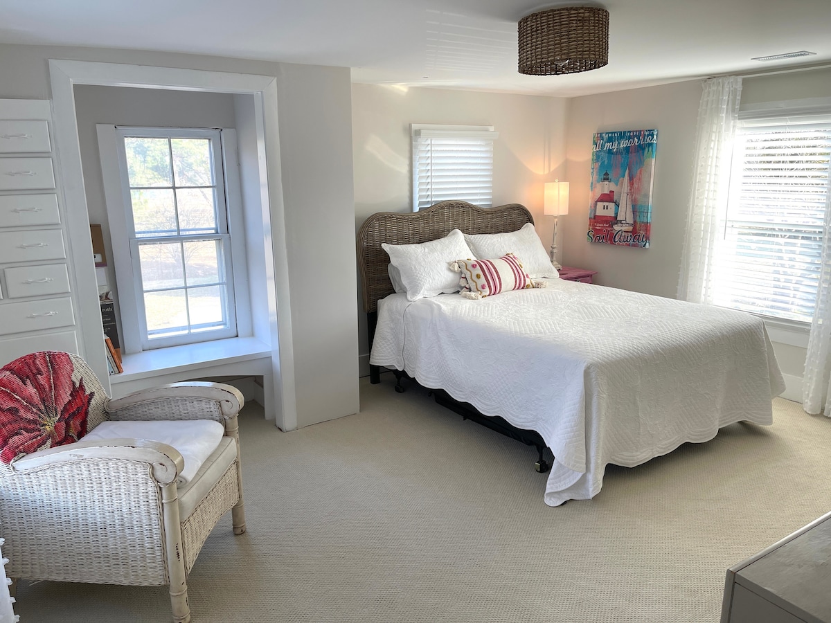 მე-2 სართულიანი საძინებელი განახლებული მატრასით 