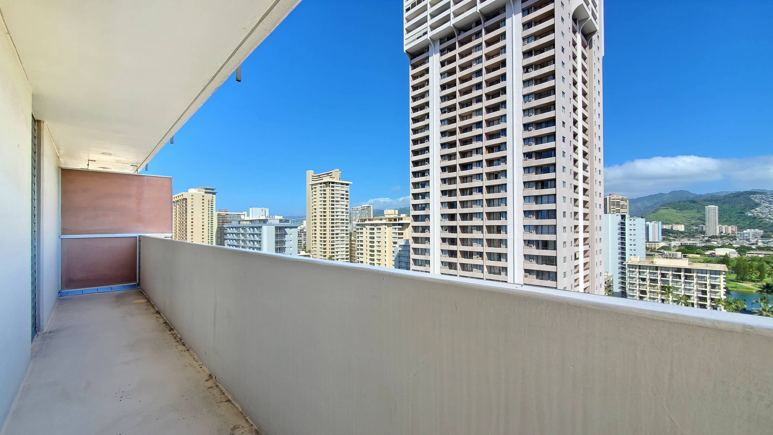 Condo in Honolulu · ★4.76 · Studio · 2 beds · 1 bath - Image 15